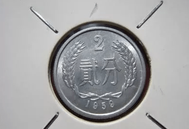 2分硬币中的币王<strong></p>
<p>币倍网</strong>，已大涨190万倍，谁能找到？