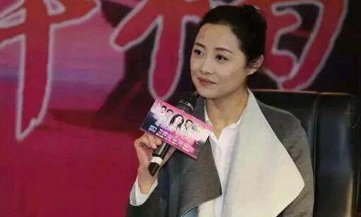 她是吴秀波的恩人<strong></p>
<p>今合币</strong>，今为张若昀的后妈，与前夫分分合合又破镜重圆