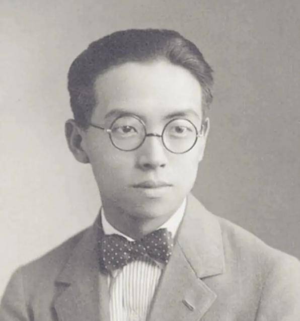 民国时的一块大洋<strong></p>
<p>大洋币</strong>，折算成现在的人民币，大概是多少钱？
