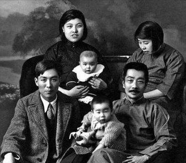 民国时期<strong></p>
<p>大洋币</strong>，鲁迅每月工资有350块大洋，如果换成人民币值多少钱？