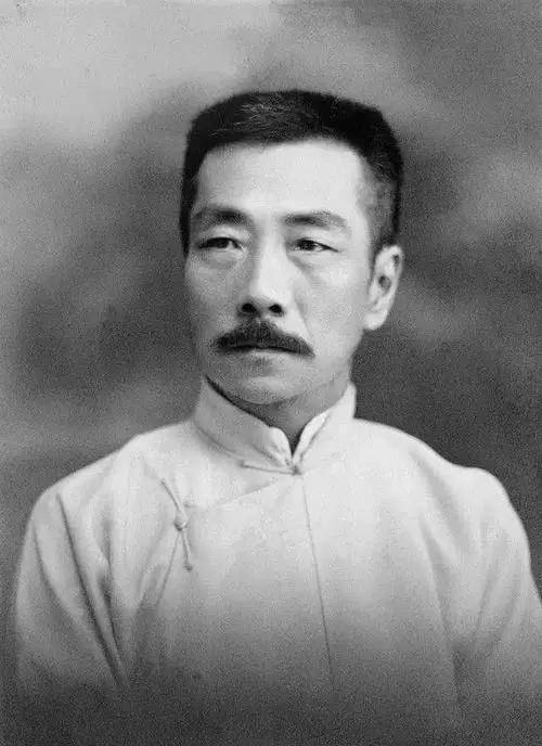 民国时期的一块大洋现在值多少人民币<strong></p>
<p>大洋币</strong>，说出来别不信？
