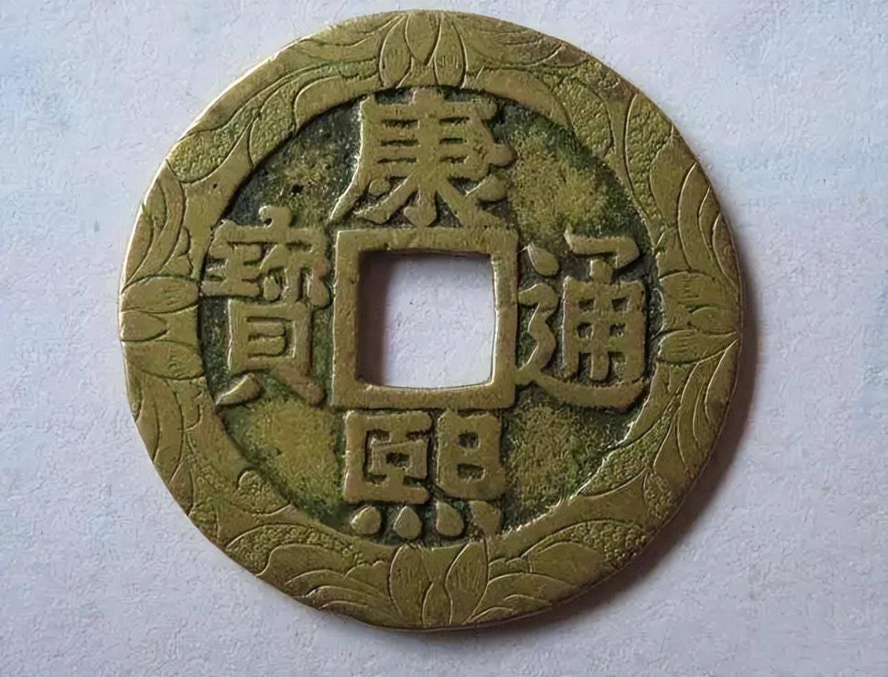 入手裸币<strong></p>
<p>币聊币</strong>，还是评级币？