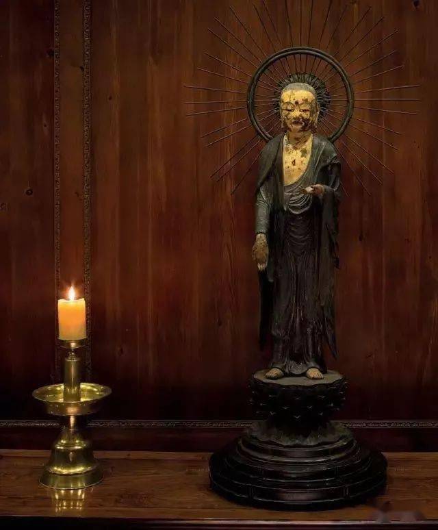 八雅轩丨【八雅收藏】古董教父安思远：“中国艺术品给了我一切，我愿为中国做一些事<strong></p>
<p>币百通</strong>。”
