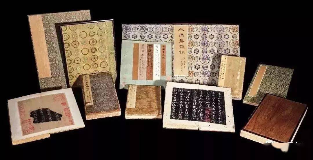 八雅轩丨【八雅收藏】古董教父安思远：“中国艺术品给了我一切，我愿为中国做一些事<strong></p>
<p>币百通</strong>。”