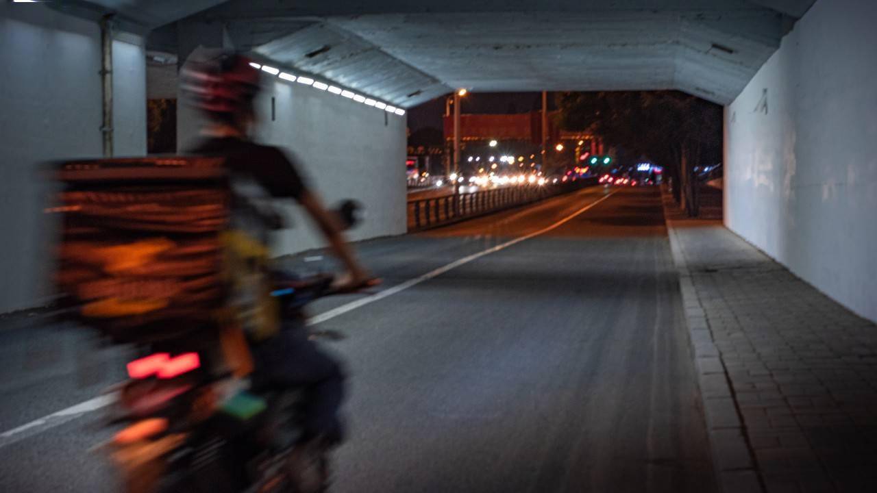 移动支付十年突进：支付宝微信凭码互通<strong></p>
<p>馀币宝</strong>？数字人民币抢滩