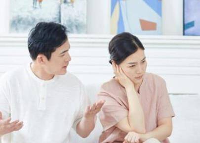伺候二婚丈夫十年<strong></p>
<p>币巢</strong>，他分前妻儿子50万财产，却给我留下20万的欠债