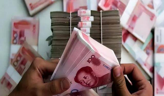 全球外汇储备：美元下降到58.81%<strong></p>
<p>全球外汇</strong>，欧元占20%，人民币呢？