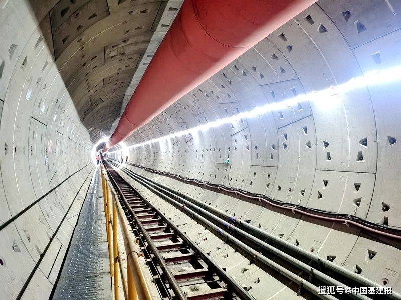 深圳地铁12号线二期步涌站—沙浦站区间双线贯通<strong></p>
<p>外汇交叉盘</strong>！