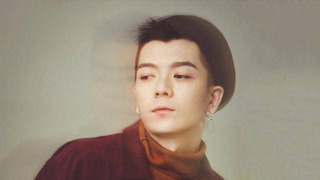 王栎鑫突然离婚<strong></p>
<p>宁鑫外汇</strong>，张佳宁被牵连，曾经言论遭网友痛骂