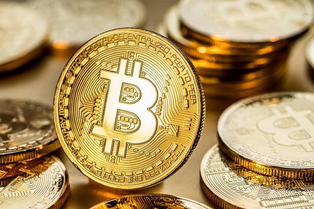 比特币现货ETF推出：是否会对BTC价格造成影响<strong></p>
<p>btc最新价格</strong>？