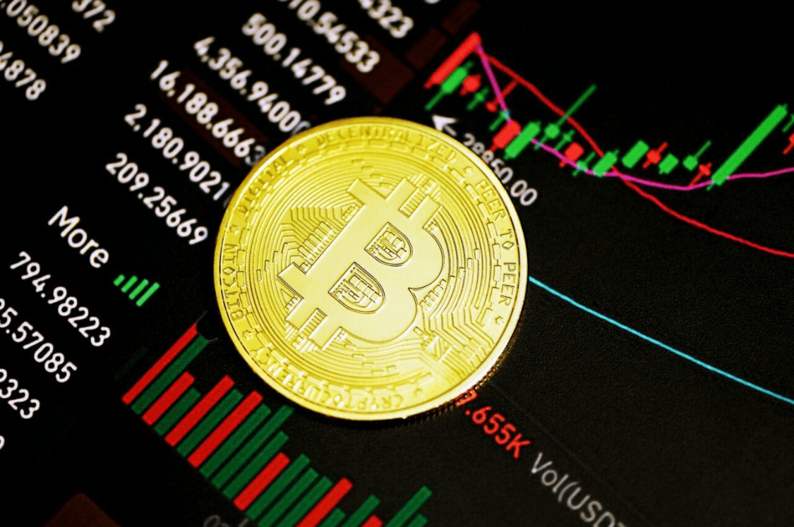 比特币价格预示即将上涨<strong></p>
<p>btc最新价格</strong>？BTC 现货 ETF 可能今日获得批准