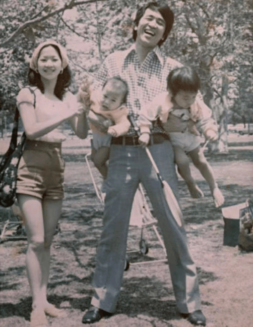 名利场||一个转战币圈成富豪<strong></p>
<p>火币por</strong>，一个与女明星携手半隐，千禧年最火的嘻哈兄弟这20年（上）