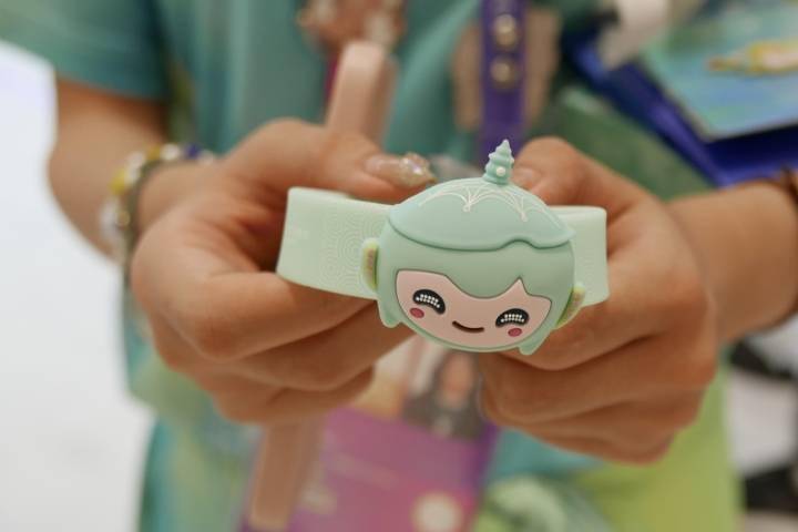 亚运吉祥物“出圈”<strong></p>
<p>火币app</strong>，主题数币硬钱包也火了