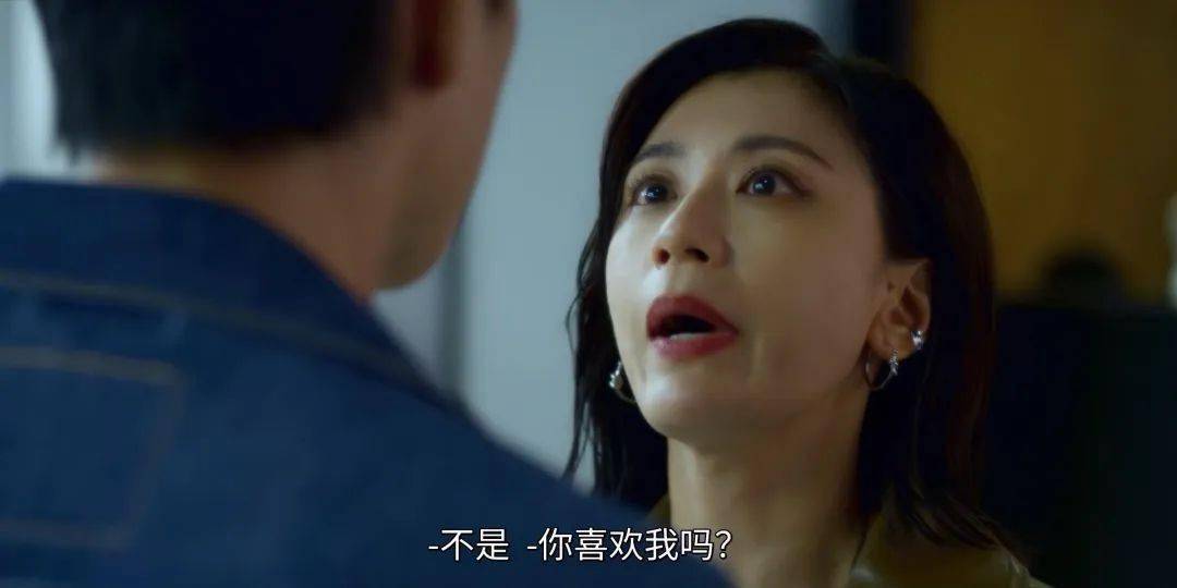 火出圈的网飞台剧<strong></p>
<p>火币网</strong>！不止是小S床戏