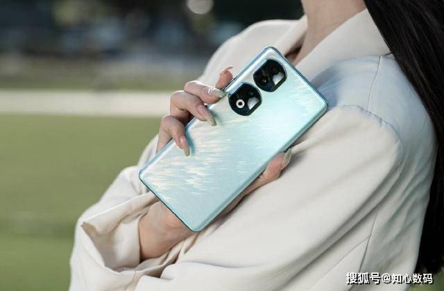 荣耀90 Pro：12GB+256GB直降610元<strong></p>
<p>火币Pro</strong>，双十一要火了