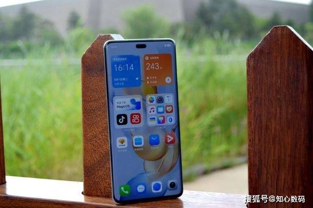 荣耀90 Pro：12GB+256GB直降610元<strong></p>
<p>火币Pro</strong>，双十一要火了