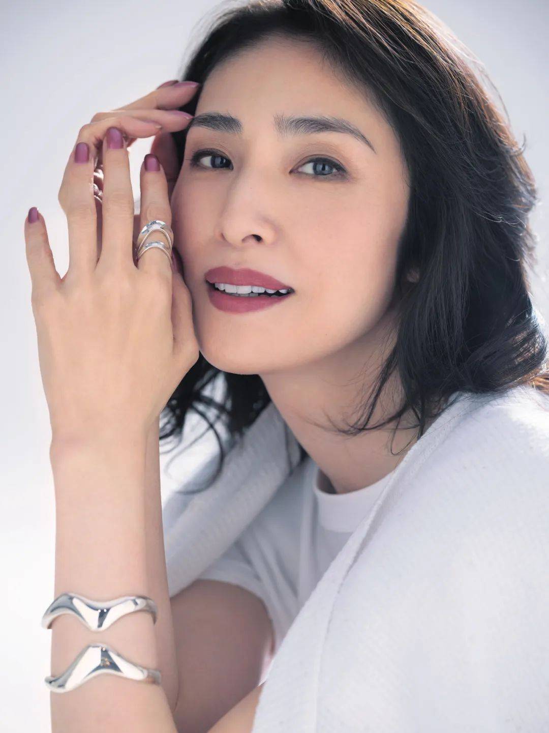 HB FOCUS | 天海佑希：学着赞美自己吧<strong></p>
<p>hb</strong>！