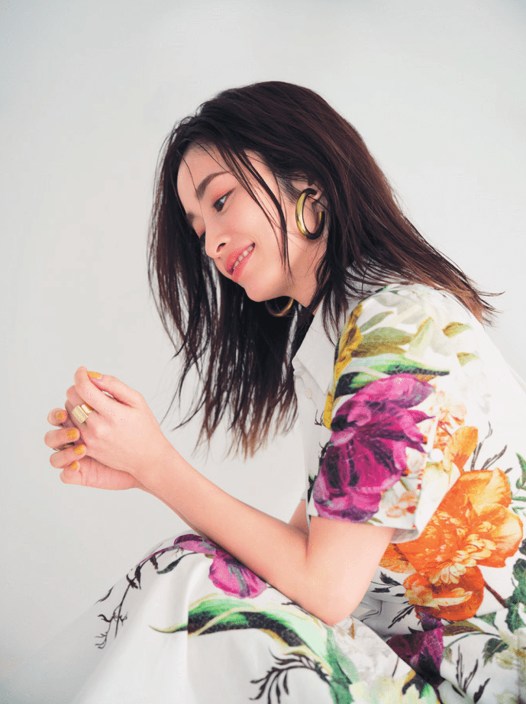 HB FOCUS | 上户彩：最快10分钟<strong></p>
<p>hb</strong>，即可通过妆容转变角色！