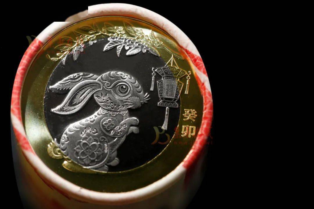 兔币、两山币、两园币明日开兑<strong></p>
<p>币万交易所</strong>，有新变化！5690万枚！央行公布！