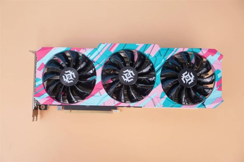 真正能买到的游戏显卡<strong></p>
<p>tix交易所</strong>！索泰RTX 3070 Ti X-GAMING OC评测