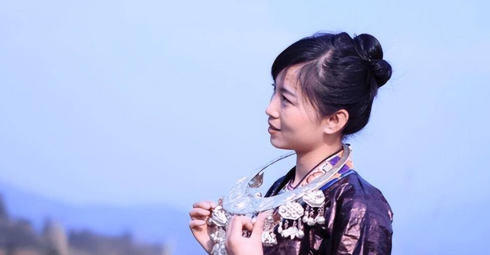 16岁因太美被印在人民币上<strong></p>
<p>知币上哪个交易所</strong>，多年过去，49岁时方知头像是自己