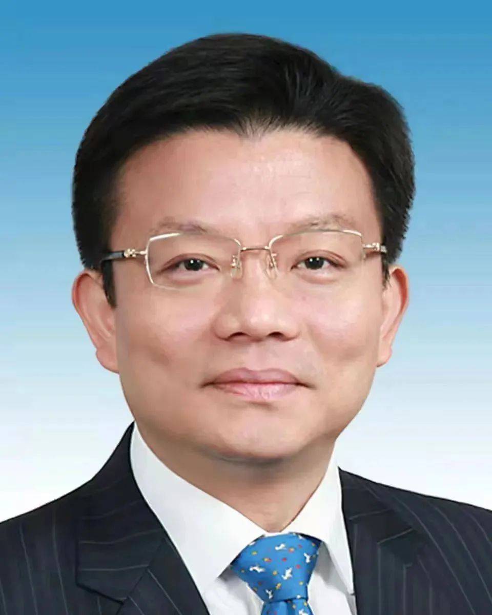 中央候补委员时光辉跨省履新<strong></p>
<p>币淘交易所</strong>， 曾是全国首位“70后”省部级领导