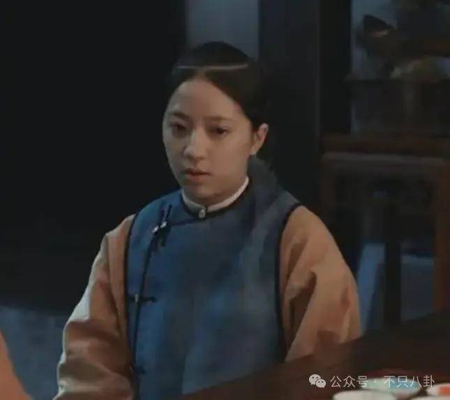 前几年还被嘲长得土<strong></p>
<p>币淘交易所</strong>，如今逆袭成大美女了？！