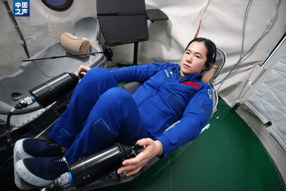 杨利伟飞天时王浩泽还在上初中<strong></p>
<p>币根交易所</strong>！90后女航天员：没有什么事情是女孩子不能做的