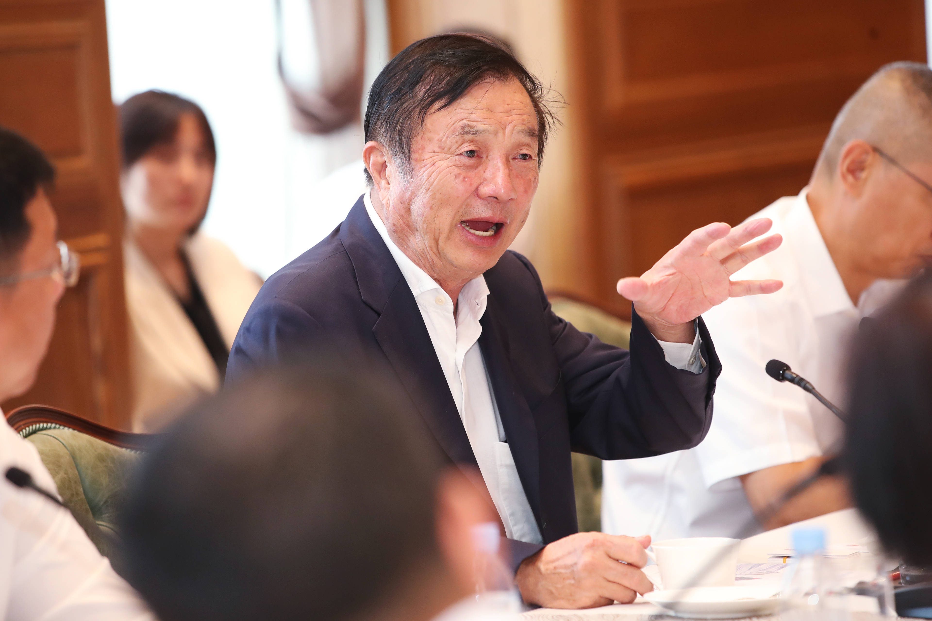 华为公布前三季度业绩：营业收入5859亿元<strong></p>
<p>币夫交易所排第几</strong>，净利润628.68亿元！任正非：今天还不能说华为能活下来