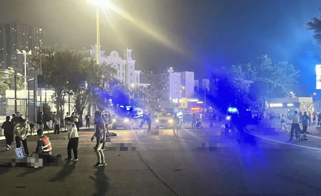 汽车撞倒多名行人逃逸<strong></p>
<p>满币交易所</strong>，62岁男子被控制！警方通报→