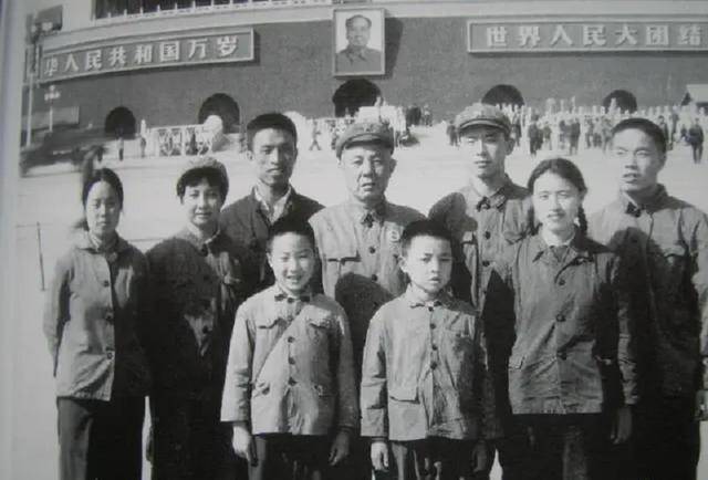 开国上将苏振华同志三子苏柏楠病逝<strong></p>
<p>星联交易所</strong>，享年73岁