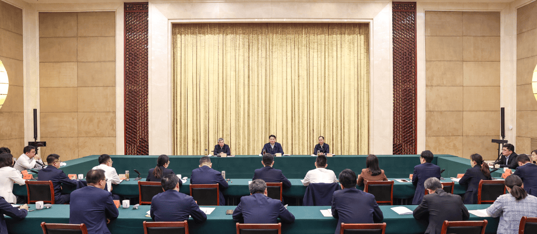 江苏最年轻市委书记<strong></p>
<p>币好交易所</strong>，送给年轻干部“五句话”