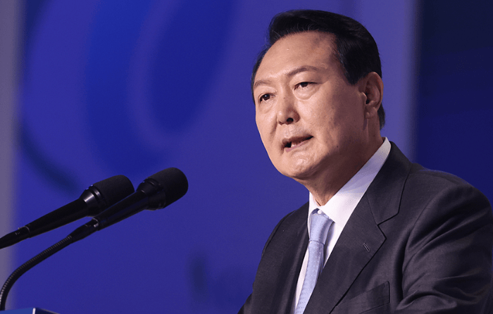 赶尽杀绝？韩国政坛大地震！尹锡悦迈出危险一步<strong></p>
<p>两个交易所币能互转吗</strong>，这次要脱罪都难！