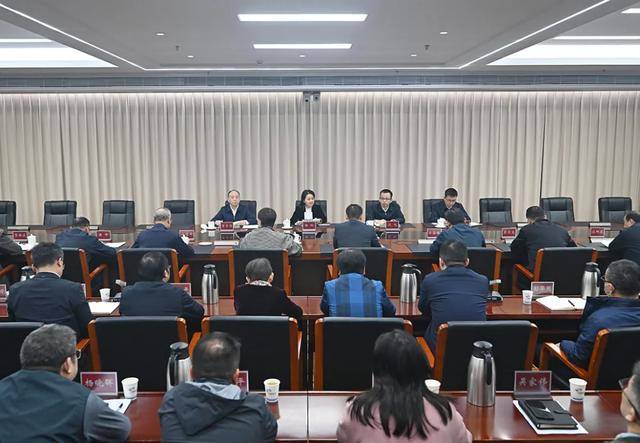 <strong></p>
<p>币行情交易所</strong>他任武汉市委常委、东湖高新区党工委书记