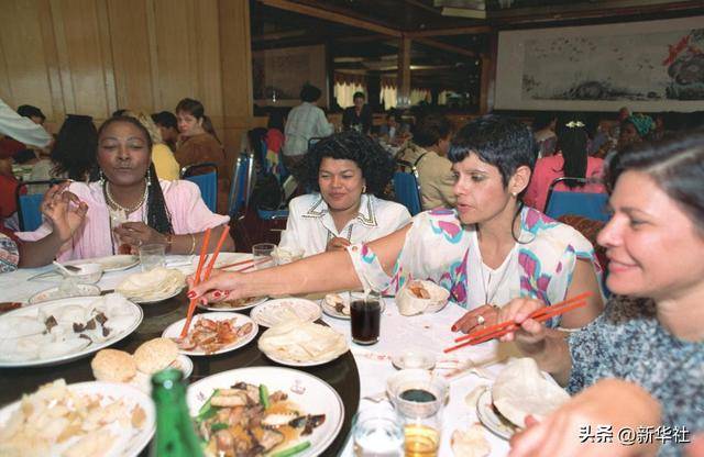 镜观·回响丨人文交流50载<strong></p>
<p>币诚交易所</strong>，共酿中巴友谊醇香