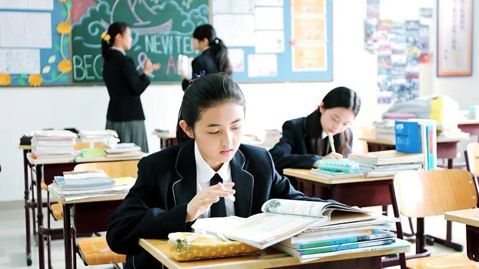 快2025年了<strong></p>
<p>货币交易所价格</strong>，谁在去美国留学？
