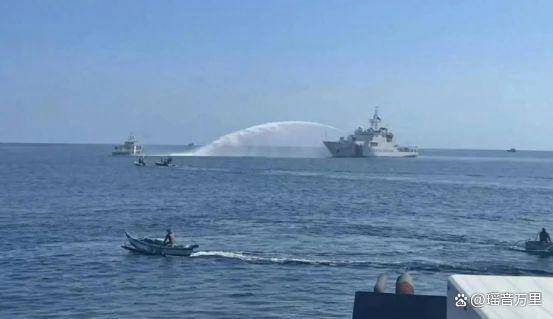 中方水炮清场！菲船疯狂逃窜<strong></p>
<p>7号交易所</strong>，美国迅速改口，小马科斯已无路可退