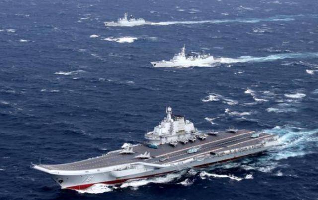 凌晨5点！美军航母抵近中国家门口<strong></p>
<p>7号交易所</strong>，解放军一大早释放硬核信号