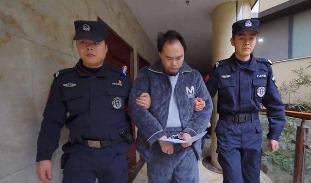 四川巴中落马卫生院院长：我能用CT看透他人病因<strong></p>
<p>7号交易所</strong>，却照不透自己的贪念