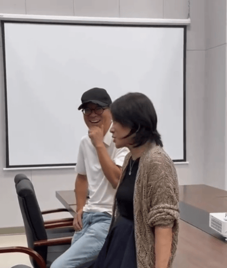 俞敏洪：我和董明珠不同<strong></p>
<p>上交易所的币是真币吗</strong>，她是霸蛮式领导，说一不二