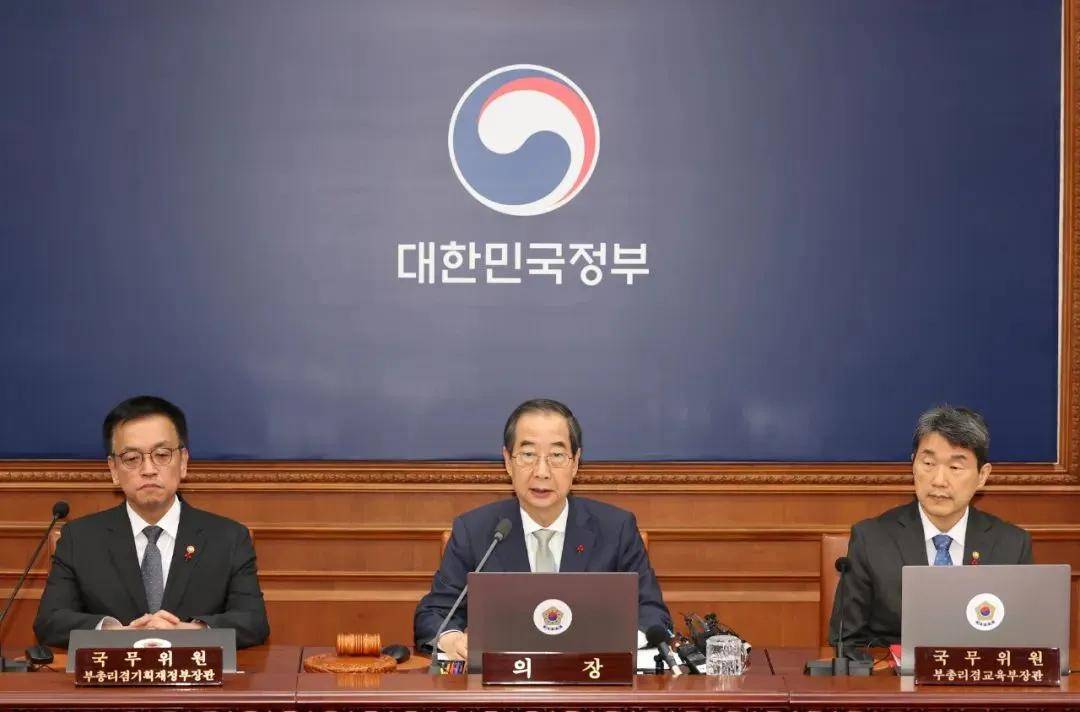 这里外资加速逃离<strong></p>
<p>币成交易所网址</strong>，怎么办？