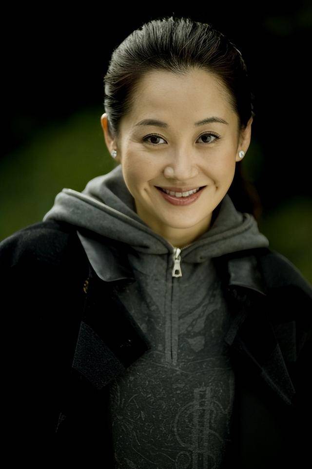 事实证明<strong></p>
<p>交易所债券市场的品种</strong>，55岁“无人敢娶”的许晴，才是真正的人间清醒！