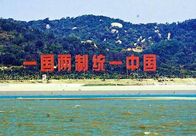 中方果然没看错人！梅德韦杰夫就“中国统一”表态<strong></p>
<p>交易所债券市场的品种</strong>，释放信息量大