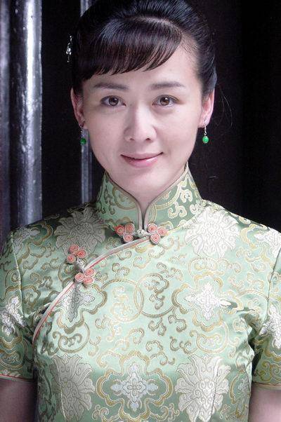 被前夫一巴掌扇到离婚<strong></p>
<p>瓦特交易所</strong>，二婚嫁世界冠军，原来她才是清醒大女主