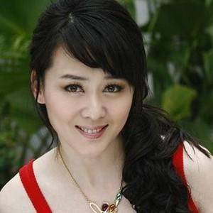 被前夫一巴掌扇到离婚<strong></p>
<p>瓦特交易所</strong>，二婚嫁世界冠军，原来她才是清醒大女主