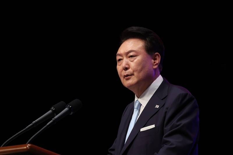 韩国法院对尹锡悦发布逮捕令<strong></p>
<p>交易所炒币</strong>！专家称仍可能通过安全部门反抗