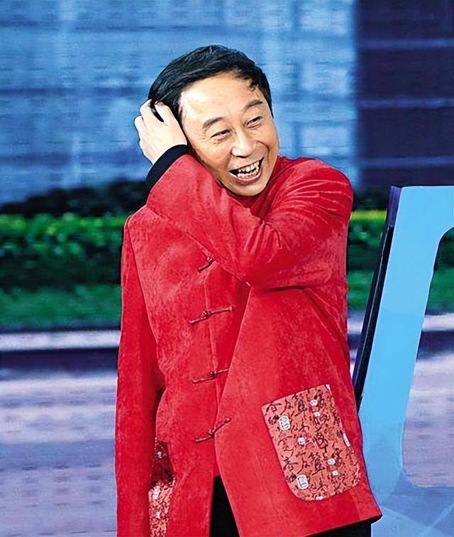 从相声奇才到“阶下囚”<strong></p>
<p>交易所上币费</strong>，当红时抛下冯巩移居海外后，刘伟怎样了