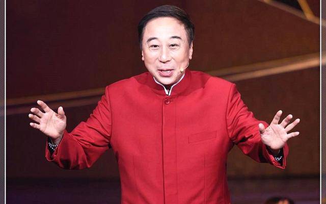 从相声奇才到“阶下囚”<strong></p>
<p>交易所上币费</strong>，当红时抛下冯巩移居海外后，刘伟怎样了