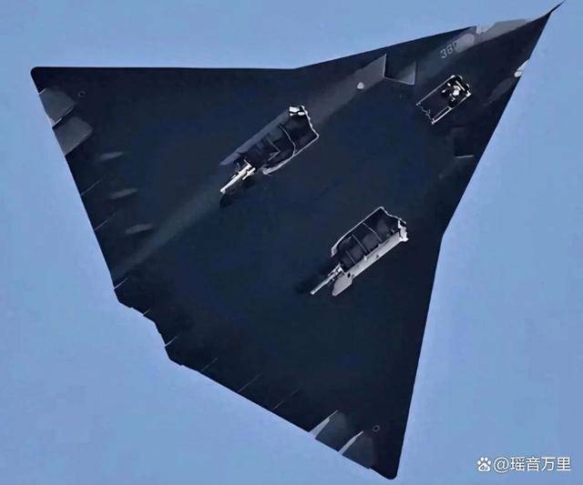 歼-36首飞<strong></p>
<p>币星交易所</strong>，美面临911以来最紧张时刻，五角大楼：无意搞军备竞赛