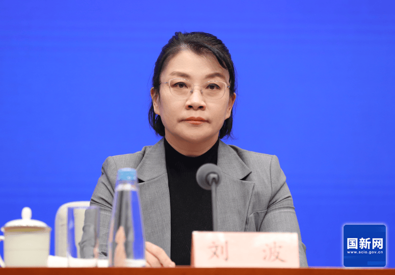 国办发文:严禁未取得执法证件的辅助人员、网格员等实施检查